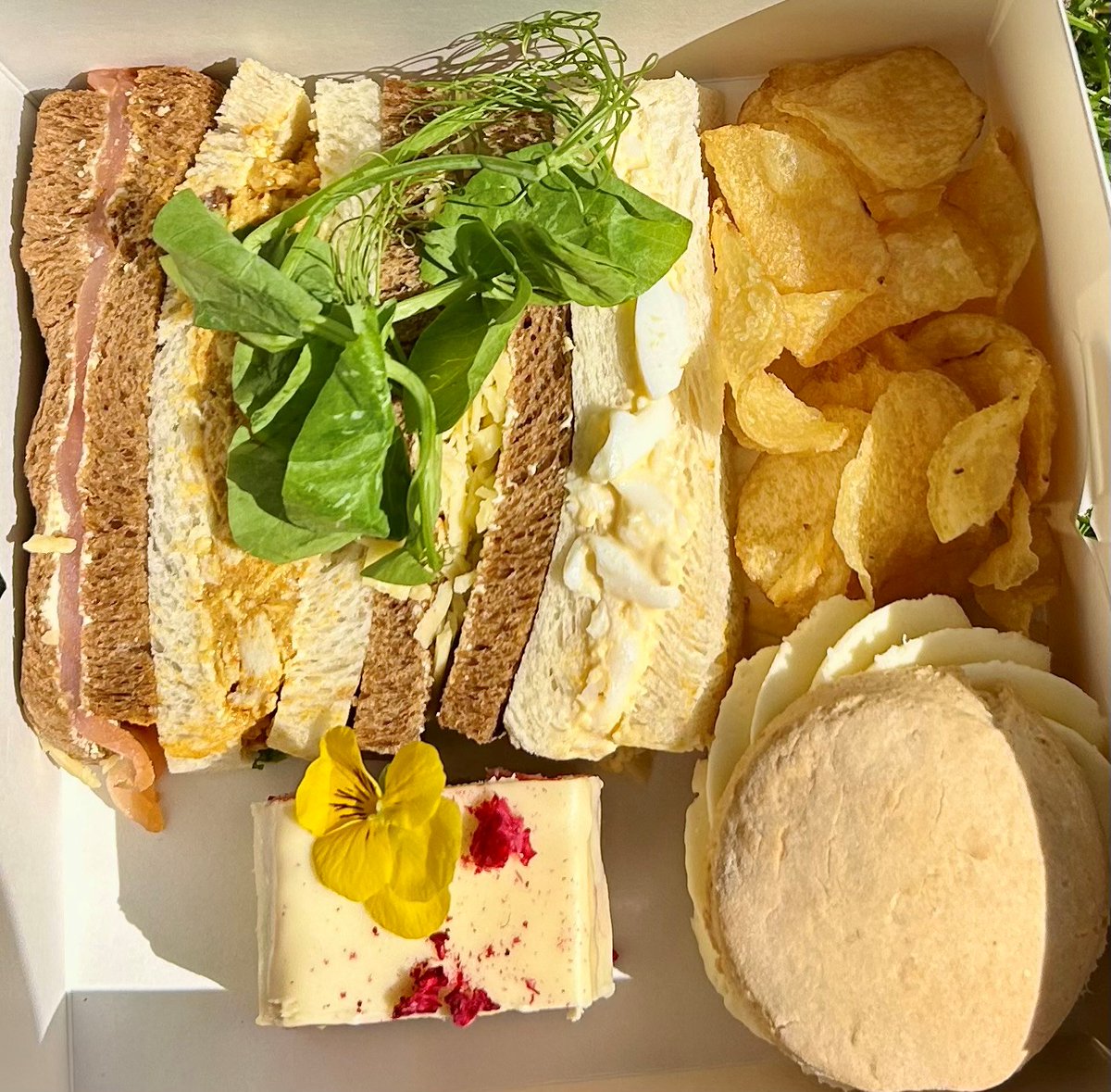 We’re heading to Leyland Festival with a superhero float and an afternoon tea tent! 💚

Sat 14th June
Parade + Worden Park

Pre-order your Afternoon Tea from The Mill team now to avoid missing out!
📞 01772 695277

#SupportStCatherines #LeylandFestival #AfternoonTea