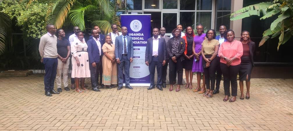 UNAIDS Uganda (@unaids_ug) on Twitter photo <a href="/NyaChingore/">Nyasha Chingore</a> from the <a href="/UNAIDS/">UNAIDS Global</a> 🇺🇬 Country Office today joined the <a href="/TheUMAofficial/">Uganda Medical Association</a> and Uganda Medical and Dental Practitioners Council to review a draft handbook on providing equitable SRH/HIV services to most at risk populations developed with support from <a href="/NLinUganda/">Embassy of the Netherlands in Uganda</a> <a href="/NyaChingore/">Nyasha Chingore</a> from the <a href="/UNAIDS/">UNAIDS Global</a> 🇺🇬 Country Office today joined the <a href="/TheUMAofficial/">Uganda Medical Association</a> and Uganda Medical and Dental Practitioners Council to review a draft handbook on providing equitable SRH/HIV services to most at risk populations developed with support from <a href="/NLinUganda/">Embassy of the Netherlands in Uganda</a>