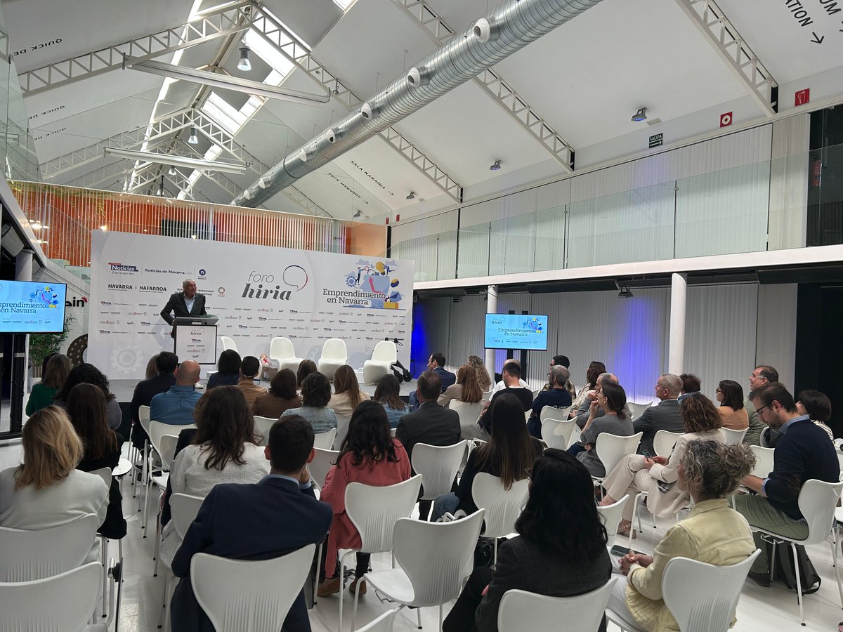 Sodenavarra's tweet photo. 🗣️ FORO HIRIA «EMPRENDIMIENTO EN #NAVARRA» | Cita organizada por @NoticiasNavarra, con la colaboración del Departamento de Industria, y de Transición Ecológica y Digital Empresarial del @gob_na y @ceinnavarra.

#BioSintNA #Emprendimiento #Innovación #Startups #HealthTech #Biotech https://t.co/vFh87IE5wt