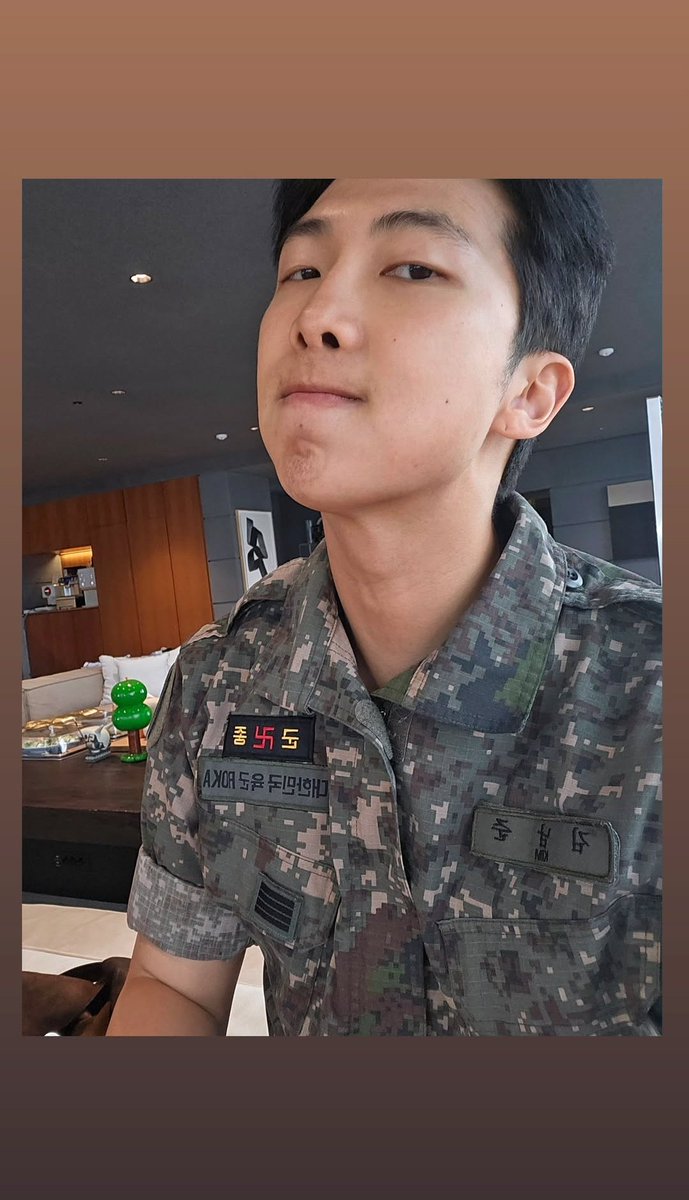 dalbitbangtan's tweet image. 📸 INSTAGRAM

RM story