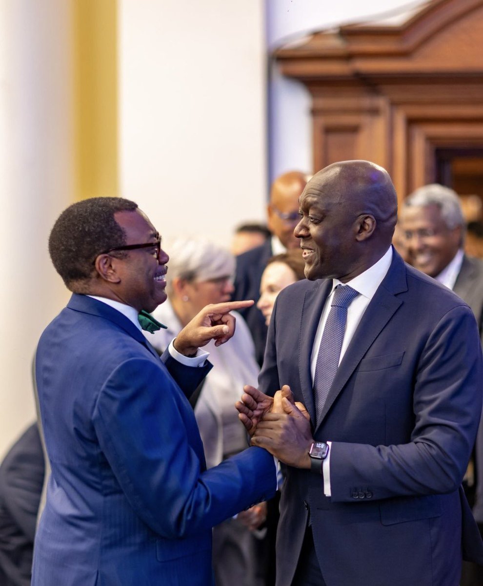 Diop_IFC's tweet photo. Access to energy is access to opportunity.

At the #Mission300 Private Sector Consultation in London, hosted by @WorldBank, we focused on concrete steps to connect 300M people in Sub-Saharan Africa to electricity by 2030.

Innovative finance, enabling policies, and strong public-private partnerships are key to #PoweringAfrica—unlocking jobs, growth, and empowerment across the continent.