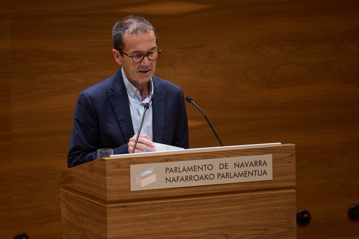 🔴🗣️PLENO | A propuesta de <a href="/geroabai/">Geroa Bai</a>, el Parlamento de Navarra insta al Consejo de Asuntos Generales de la Unión Europea a declarar oficial el euskera, el catalán y el gallego

📝 parlamentodenavarra.es/es/noticias/el…