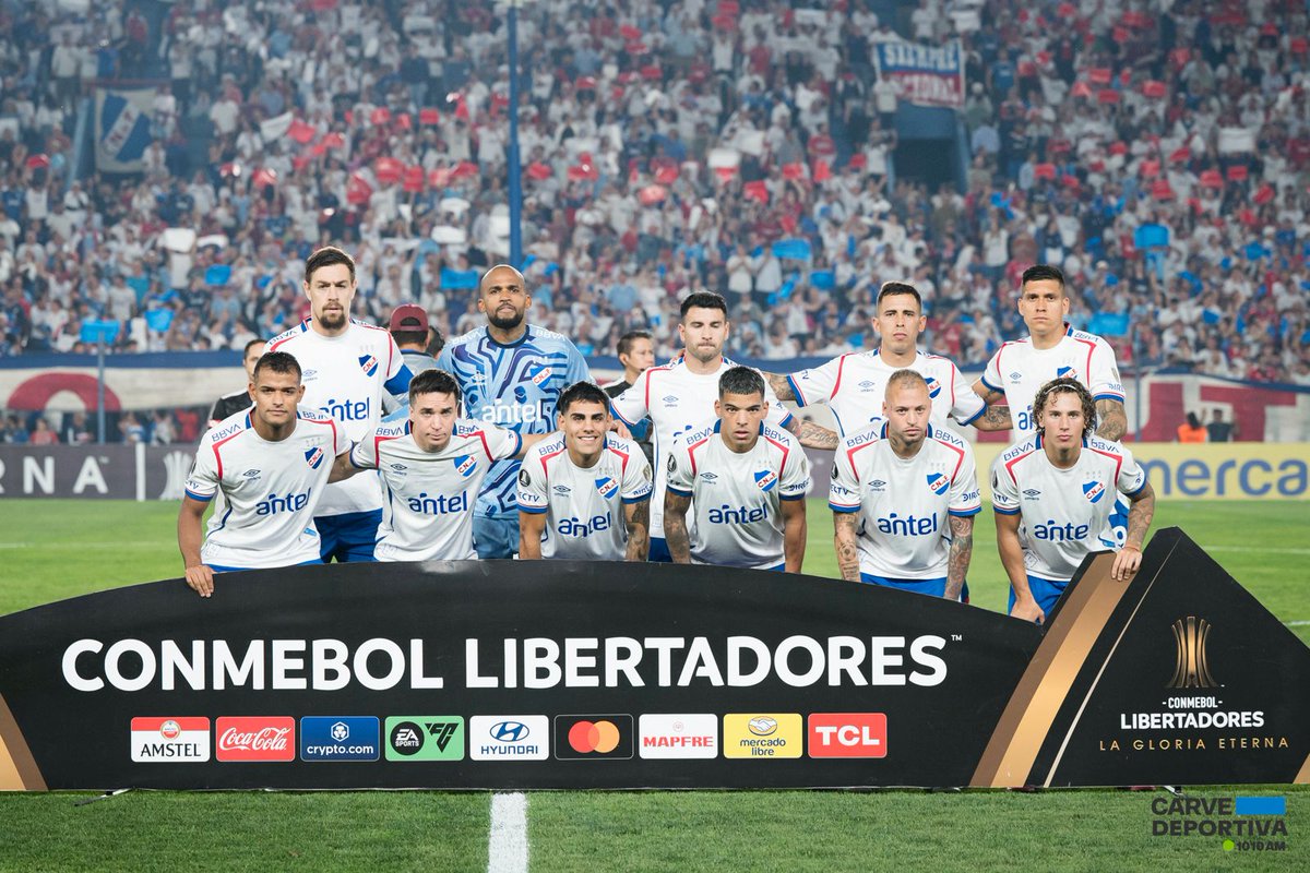 Jugadores de Nacional tomaron la medida por tiempo indeterminado de no hablar con la prensa molestos ante algunas filtraciones y declaraciones de Perchman.

Sebastián Coates habló con Maxi Gómez. Más detalles AHORA con <a href="/olivera_martin1/">Martin Olivera</a> en #Minuto1 

💻youtube.com/watch?v=Bu8as1…