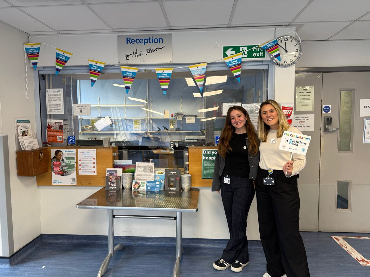 StGDietitians (@stgdietitians) on Twitter photo Megan Ropertz training the future flying the flag for diabetes dietitians - AI / tech exciting area for the future of dietetics! <a href="/geshNHS/">St George's, Epsom and St Helier</a> <a href="/BDA_Dietitians/">British Dietetic Association</a> #DietitiansWeek Megan Ropertz training the future flying the flag for diabetes dietitians - AI / tech exciting area for the future of dietetics! <a href="/geshNHS/">St George's, Epsom and St Helier</a> <a href="/BDA_Dietitians/">British Dietetic Association</a> #DietitiansWeek