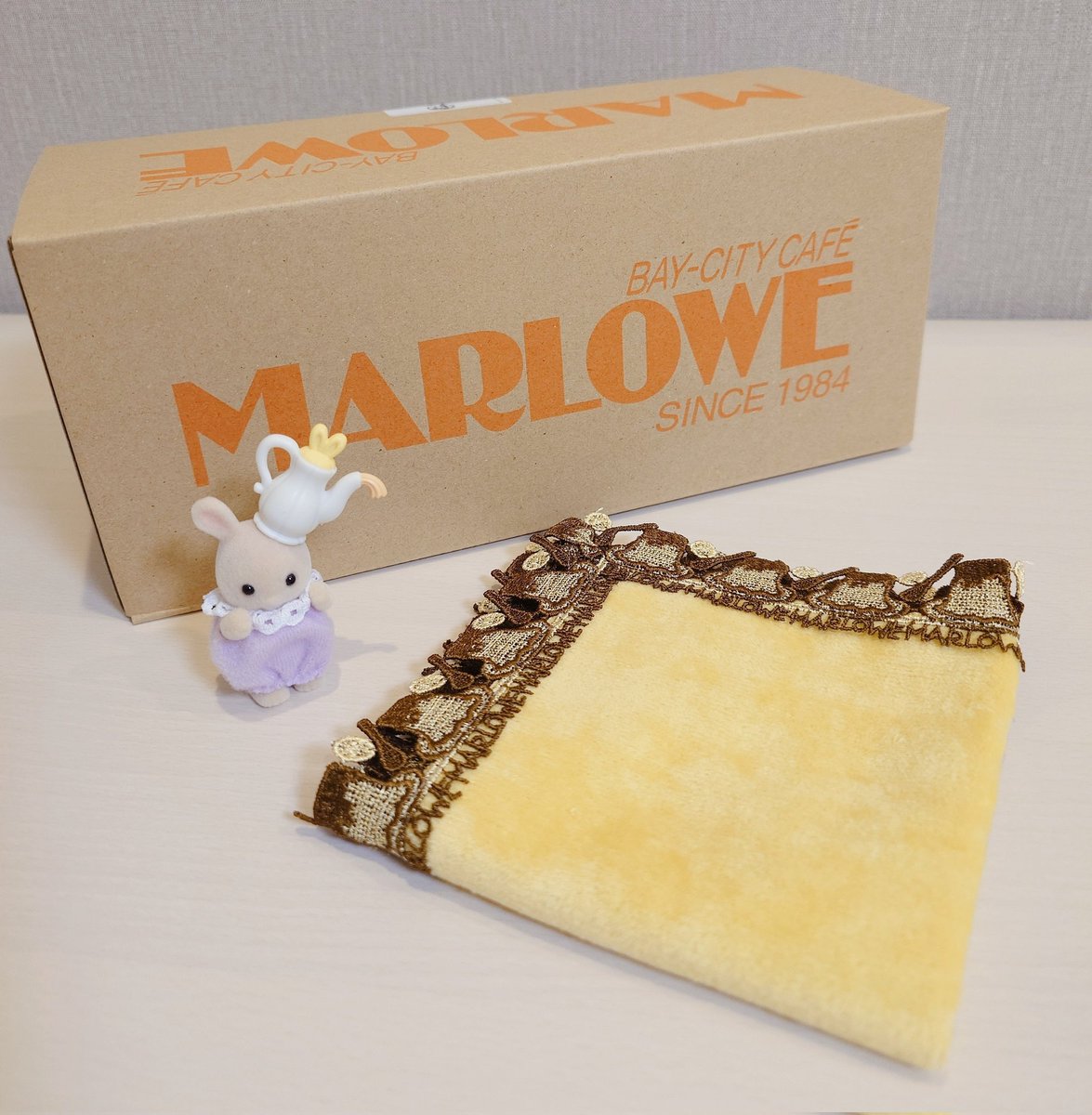 近沢レースのプリンのハンカチ、可愛過ぎて震える🍮娘と息子と3人