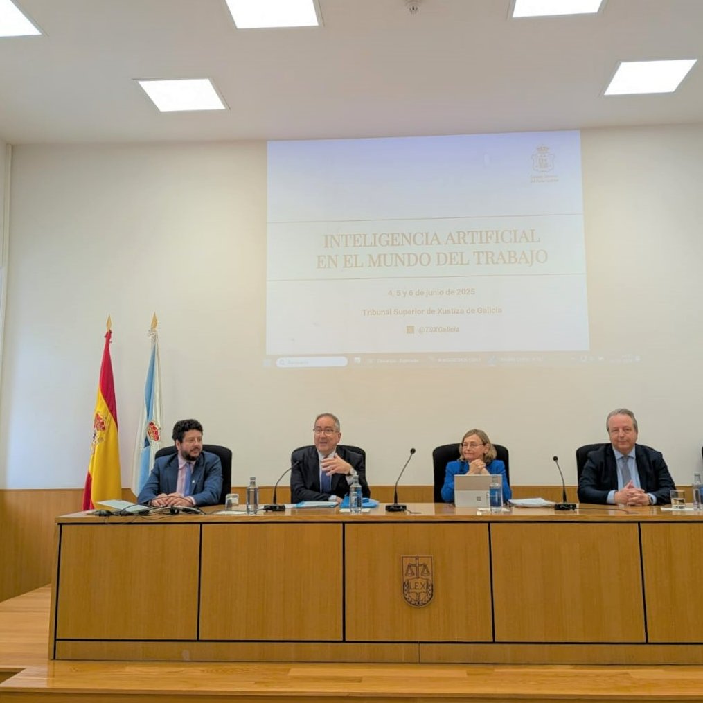 TSXGalicia's tweet photo. @PoderJudicialEs @UV_EG @TodoliAdrian Esther Erice, vogal do #CXPX; Joaquín Silguero, director do @CENDOJ; e Ignasi Belda, director da @agenciaAESIA, tratan o impacto da #IA na Administración de Xustiza
🔹 Modera: Ignacio Picatoste, presidente da Audiencia Provincial da #Coruña
@Esc_Xudicial https://t.co/GhdAktr4cA