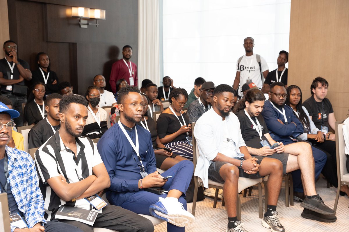 AfroBitcoinOrg's tweet photo. Throwback to the amazing workshops at #ABC24, filled with knowledge, energy, and real connections.
This December, we are taking it to another level at #ABC25.
More brilliant minds, more powerful conversations, and more impact.
Tickets are selling fast. Grab yours now and enjoy 20% off: https://t.co/YbHM8QXpg8
#ABC2025 #BitcoinAfrica #Bitcoin #Mauritius