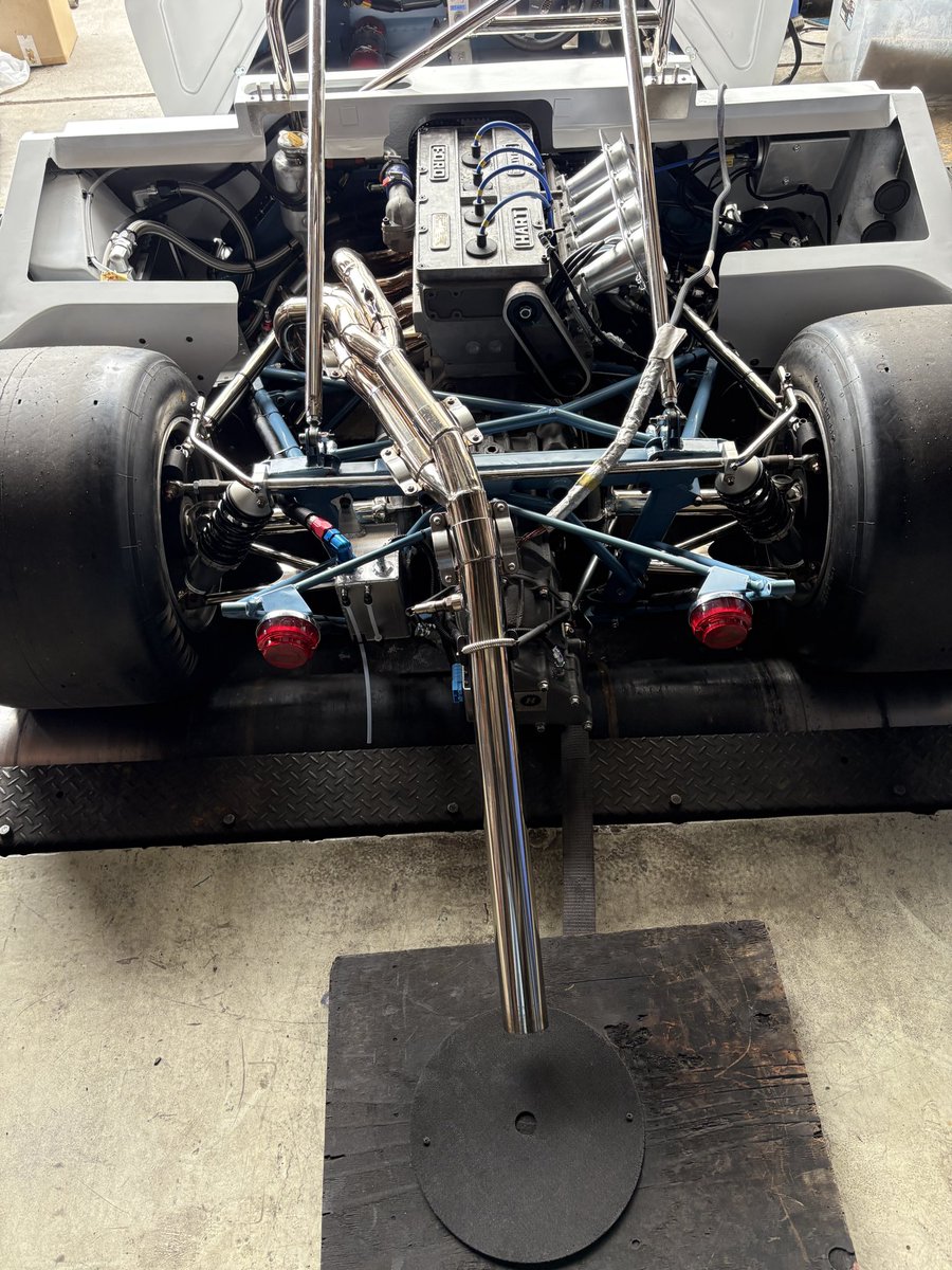 niisan237's tweet image. シェブロンb19
こんな刺激強いマシンを当時からサーキットで走らせてるオーナーは70代後半😱凄い💦
#ChevronB19
#HART

後ろに見える180sxもオーナー70代で凄い💦