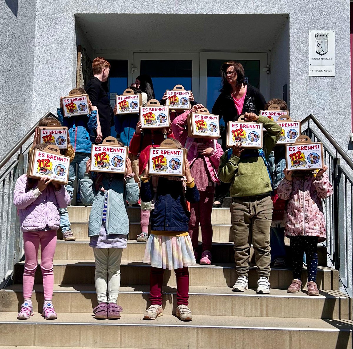Die Brandschutzerzieherteams des <a href="/LfvBerlin/">Vorstand</a> sind wieder unterwegs. 😃💪🏻
#Marzahn #Brandschutzerziehung #BeBa #LFVBerlin