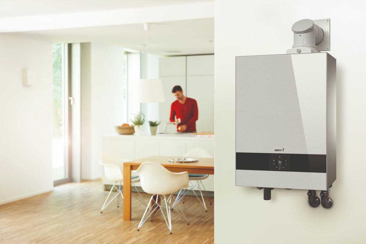 Maak kennis met de Nefit 9700i – dé slimme HR-ketel voor wie comfort én toekomstbestendigheid wil.

✅Klaar voor hybride én klaar voor een mix van aardgas en waterstof.
✅Stijlvol van buiten, indrukwekkend van binnen.
✅Tot 75% zuiniger door hoog modulatiebereik.