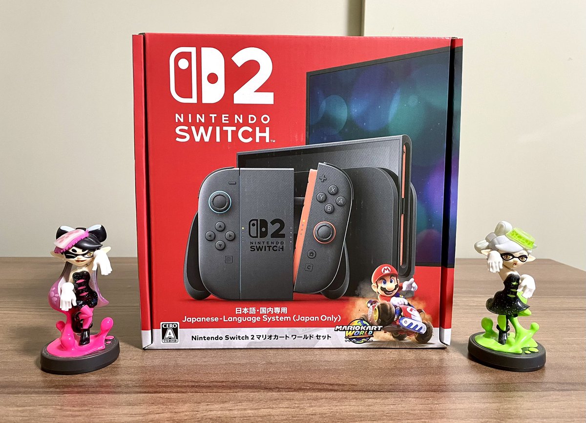 ShowRockFF14's tweet photo. Switch2をシオカラーズで丁重にお迎えしましたよ https://t.co/idF5FrnTlB