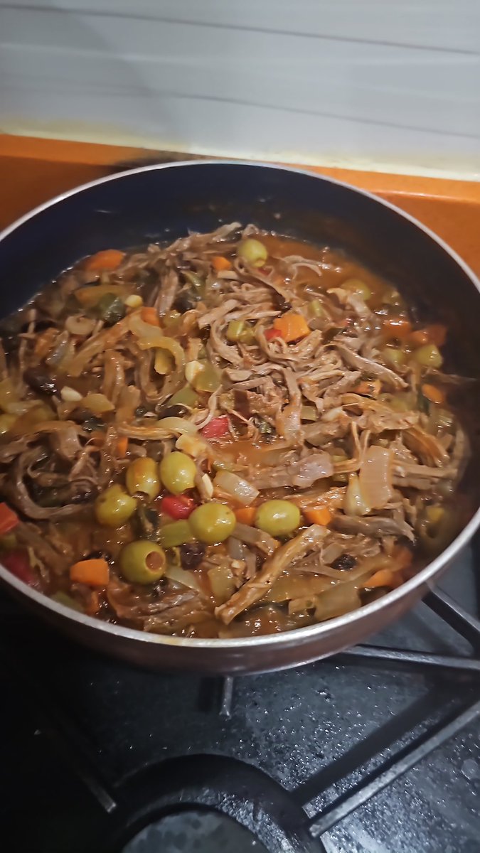 daniel180365's tweet photo. Hoy almuerzo sano. Bendecido jueves. https://t.co/8dm7LlZbvj
