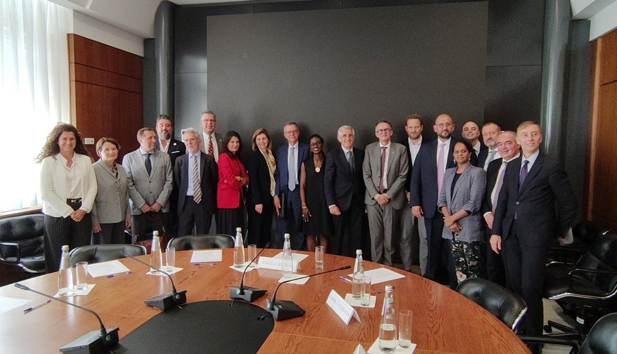Sylvia Ekra (@lopezekra) on Twitter photo Productive exchange yesterday in Rome, with senior <a href="/UNmigration/">IOM - UN Migration 🇺🇳</a> and <a href="/ItalyMFA/">Farnesina 🇮🇹</a> officials on advancing solutions for safe migration across the Mediterranean and #Africa.
Grateful for Italy’s leadership in promoting migration governance that fosters local development across regions Productive exchange yesterday in Rome, with senior <a href="/UNmigration/">IOM - UN Migration 🇺🇳</a> and <a href="/ItalyMFA/">Farnesina 🇮🇹</a> officials on advancing solutions for safe migration across the Mediterranean and #Africa.
Grateful for Italy’s leadership in promoting migration governance that fosters local development across regions