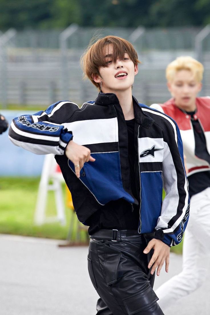 cscthnkr's tweet photo. close enough welcome back 2021 anyone scoups https://t.co/62Qtuztv8a