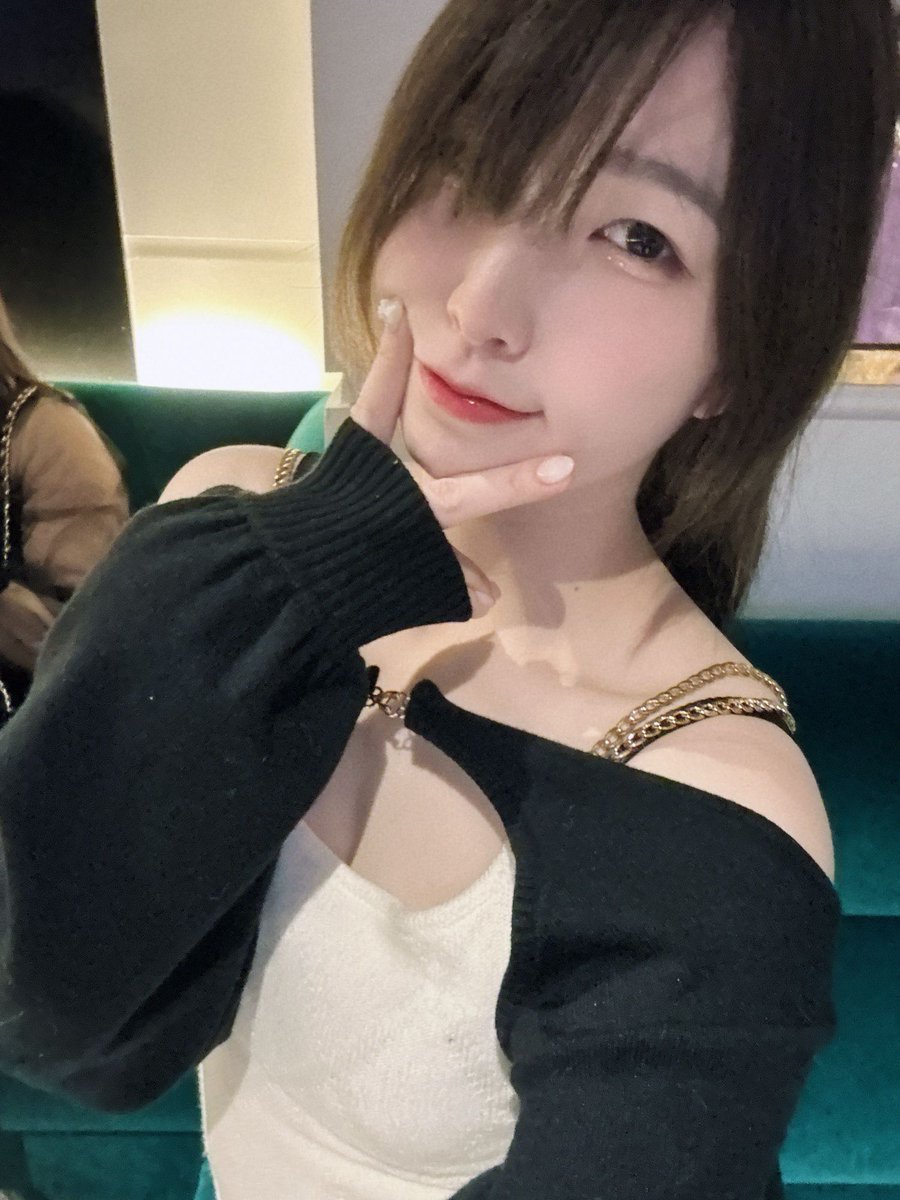 本日こっそりっ
RED Dragon出勤です🐉
こっそりね！こっそりよ！
今月イベント少ないので
よかったら会いに来てくださいな💕