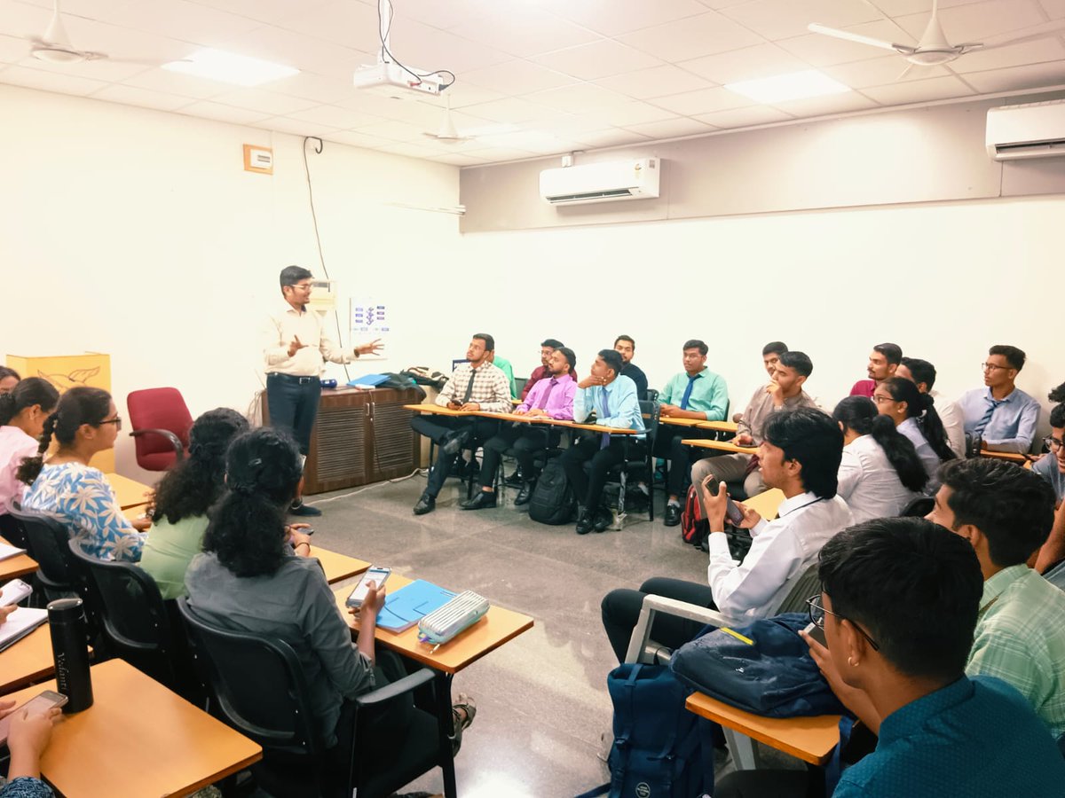 bosoicai's tweet image. When great minds meet great mentors, success is inevitable. ICAI trainers are not just educators — they are role models shaping the mindset of India’s financial future, one session at a time.
#MentorshipMatters #ICAITrainers #NextGenCAs