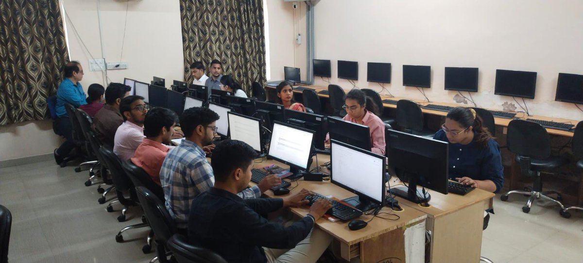 bosoicai's tweet image. When great minds meet great mentors, success is inevitable. ICAI trainers are not just educators — they are role models shaping the mindset of India’s financial future, one session at a time.
#MentorshipMatters #ICAITrainers #NextGenCAs