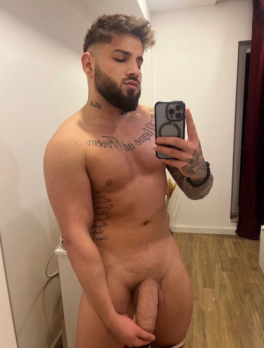 BigdickStepbros's tweet photo. Wataa https://t.co/rTMJH3I9RY
