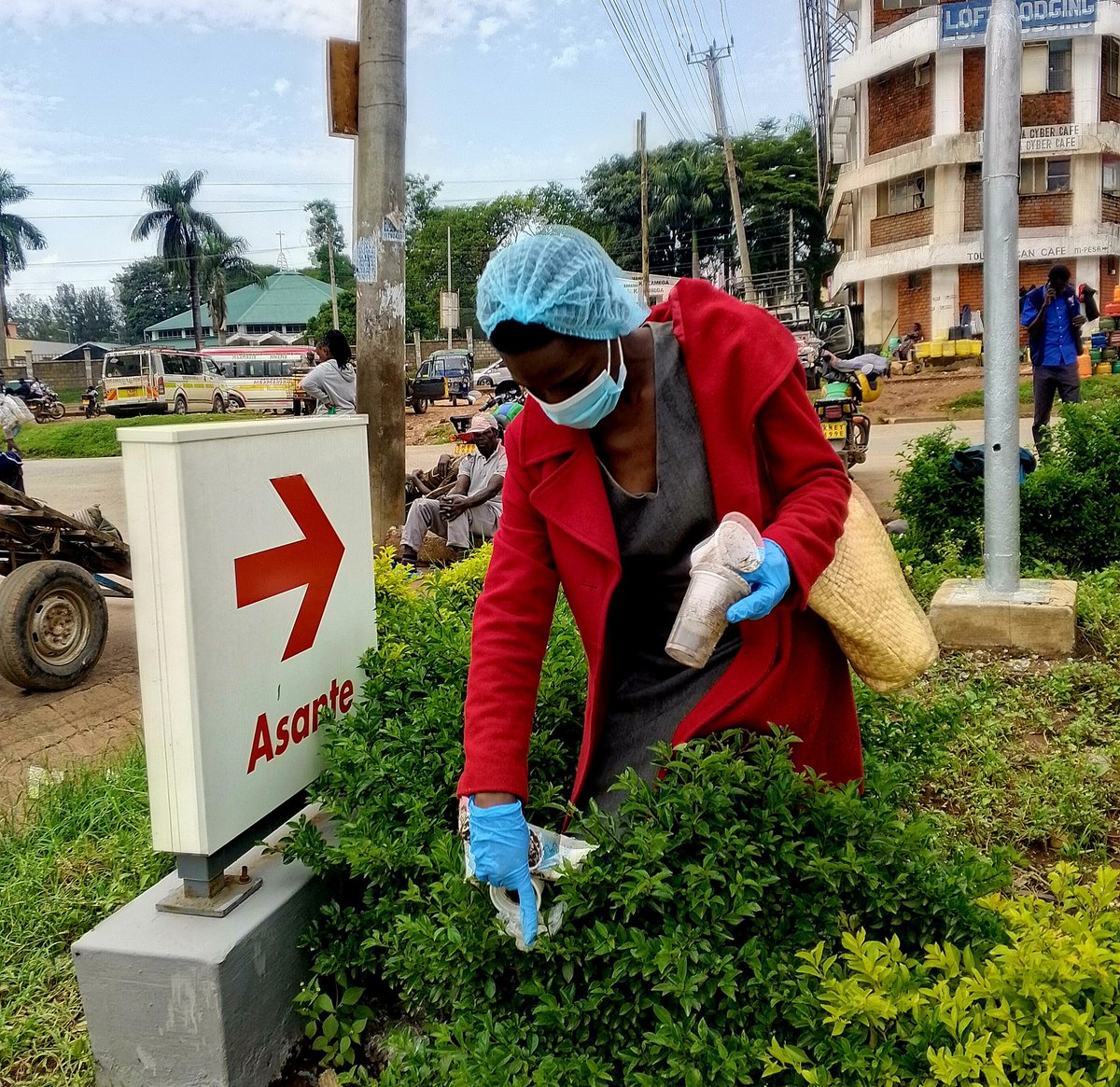 JDebitha's tweet photo. I stand with NYCA Africa on this day,to celebrate World Environment Day,and to share in the collective vision of bringing Africa’splastic pollution to ZERO starting from the next plastic available.” #endPlasticPollution #WasteManagement #WorldEnvironmentDay2025 https://t.co/2fp0EhalyX