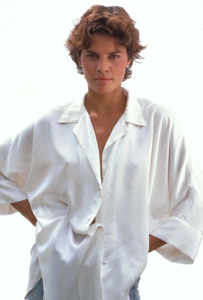 mark_ensign's tweet photo. @EternallyJustMe Tahnee Welch - Cocoon (1985) https://t.co/6MDYNIA530