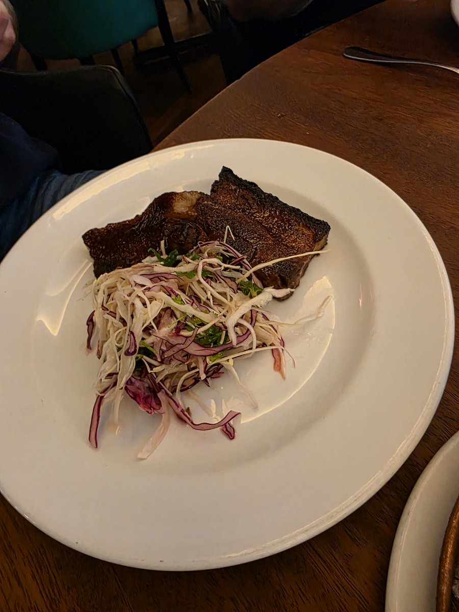 Guramitsingh01's tweet image. Just been kicked out of Hawksmoor steak house for no reason. Literally juts had our starters.