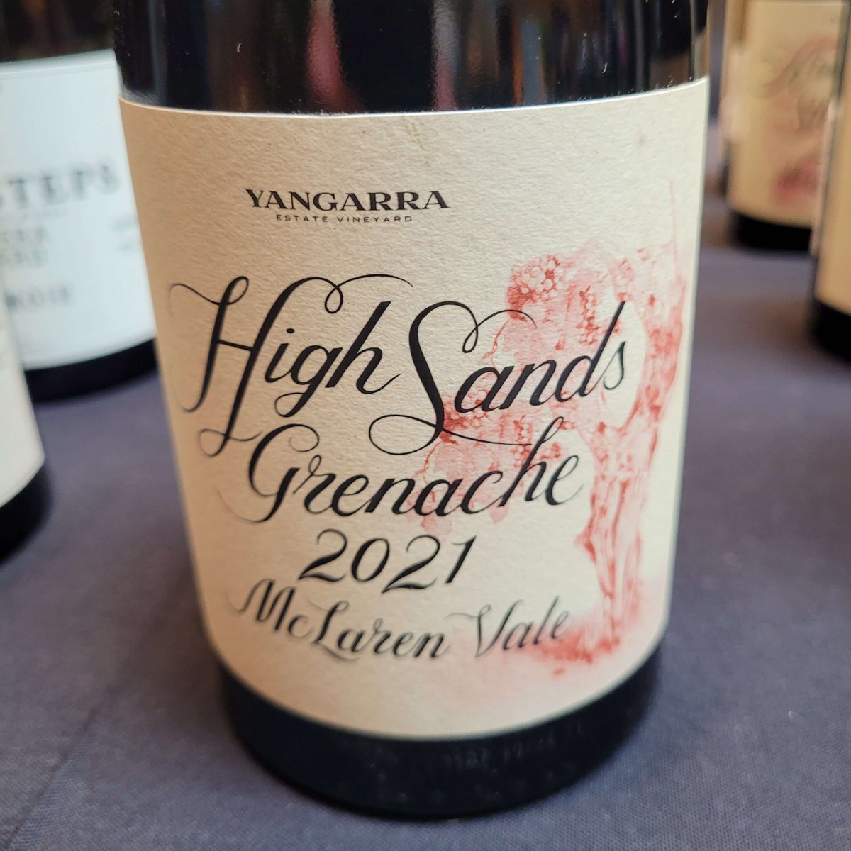 Currently on the WineCompass Blog: Grape Spotlight: McLaren Vale &amp; Barossa Valley Grenache at the Rediscover Australia Roadshow

winecompass.blogspot.com/2025/06/grape-…

#underthebevfluence @australia #wineaustralia