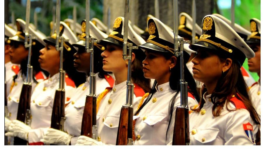 @SecGFMC (@teresaboue) on Twitter photo "Las mujeres cubanas tienen mucho que aportar y la Revolución necesita mucho de las mujeres cubanas, no solo resistiendo, sino más que todo combatiendo"
<a href="/DiazCanelB/">Miguel Díaz-Canel Bermúdez</a>
#MujeresEnRevolución "Las mujeres cubanas tienen mucho que aportar y la Revolución necesita mucho de las mujeres cubanas, no solo resistiendo, sino más que todo combatiendo"
<a href="/DiazCanelB/">Miguel Díaz-Canel Bermúdez</a>
#MujeresEnRevolución