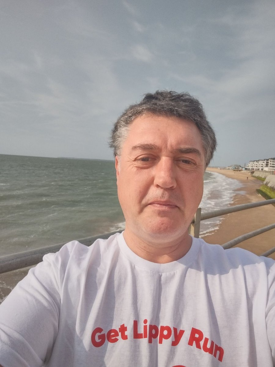 ElleleHealth's tweet image. Well done and congratulations to our team at Ellele Health on completeing our 60k in May for the Get Lippy Run. Together we walked and ran over 200k and raised nearly £400 to help raise awareness of gynaecological cancers 👏#EveAppeal #GetLippy #GynaecologicalCancer #WomensHealth