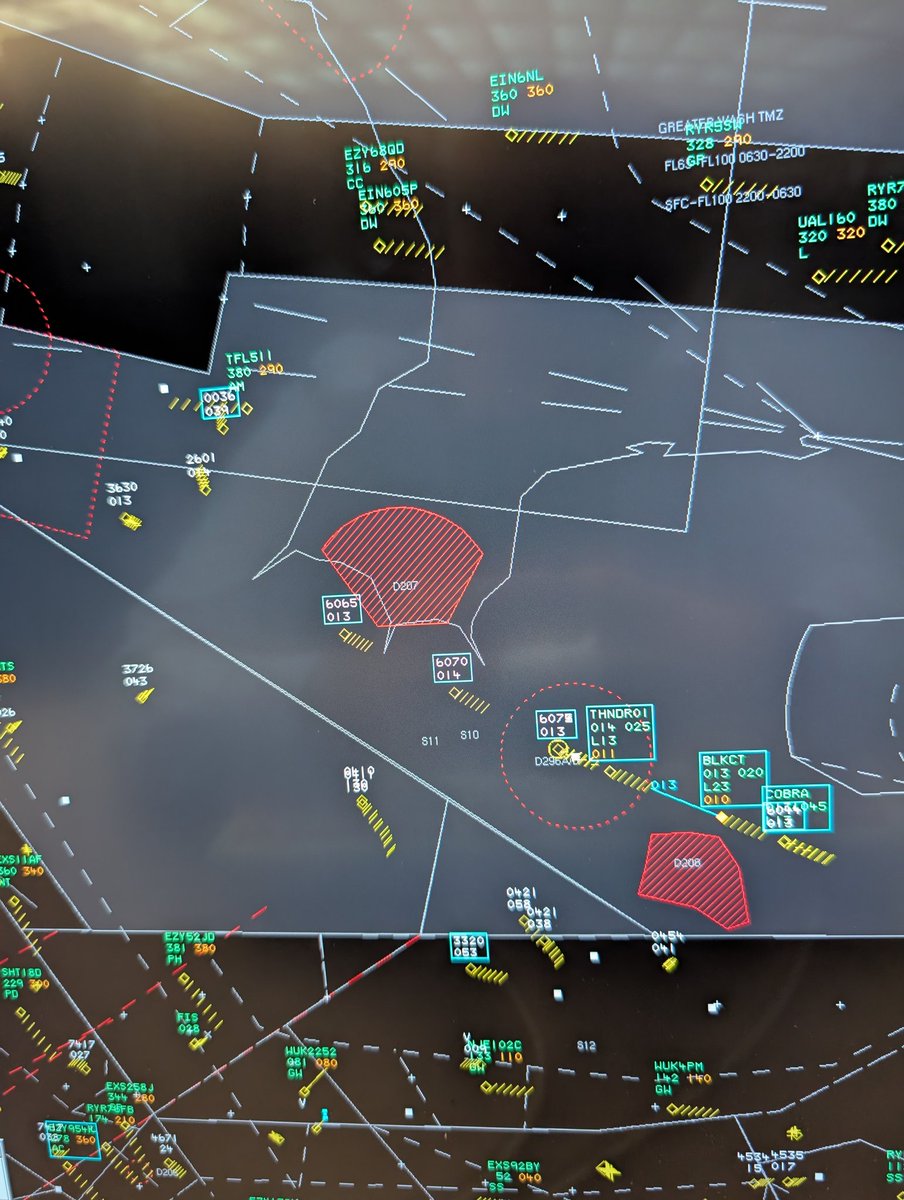 Yesterday, we supported the practice flypast for His Majesty King Charles III’s Official Birthday Flypast, set for later this month. College Hall at RAF Cranwell stood in for Buckingham Palace, perfectly mimicking its distance from the flypast holding area. ✈️ #RAF #Flypast