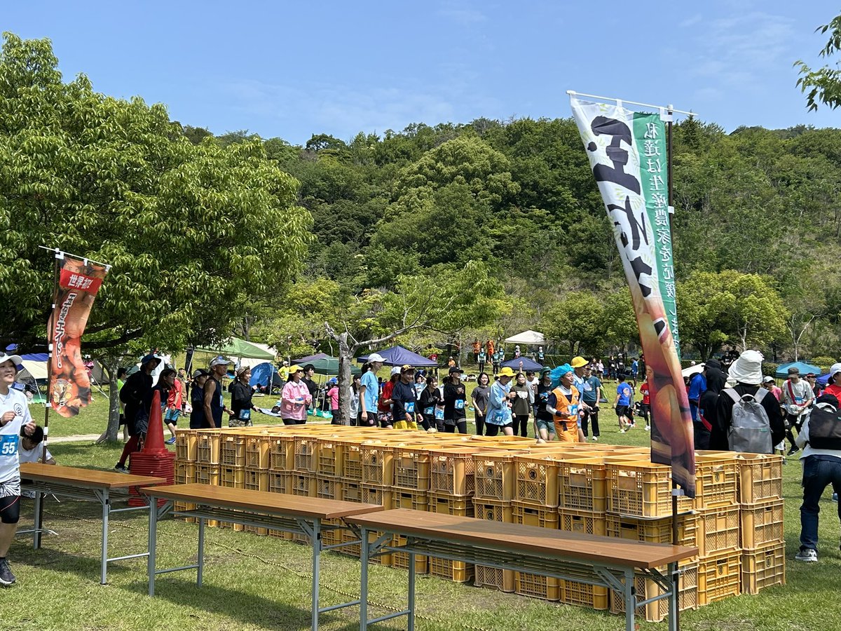 KangoshiPlus's tweet photo. 6月1日TEAM ZEROのたまねぎマラソンin淡路島の救護に行ってきました。ここからたまねぎマラソンが始まったそうで今年12年めでリレーランナーは1500人だったとか。素晴らしい大会に参加でき感謝です。#旅行
#添乗看護師
#看護師
#修学旅行
#ツアーナース https://t.co/kMloaBfKnt