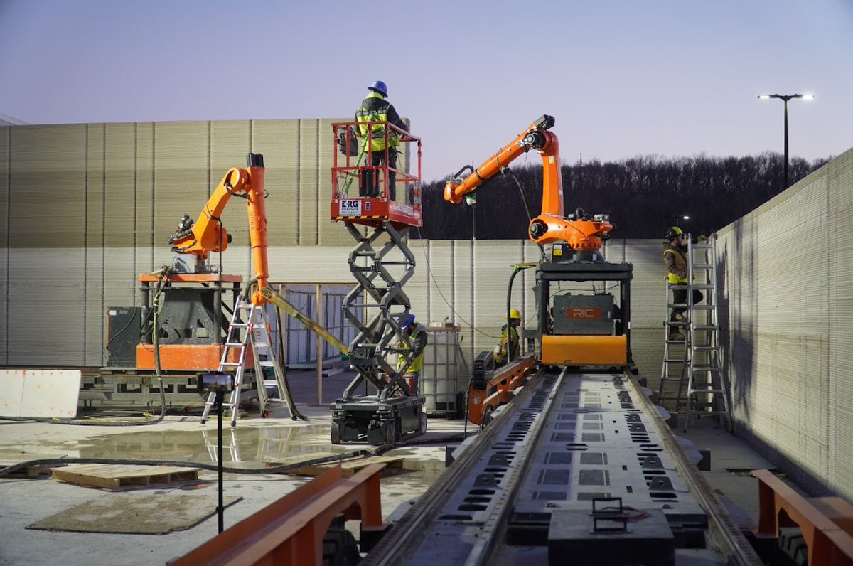 Are 3D concrete printing robots the wave of the future? ow.ly/BTXi50W3Boj