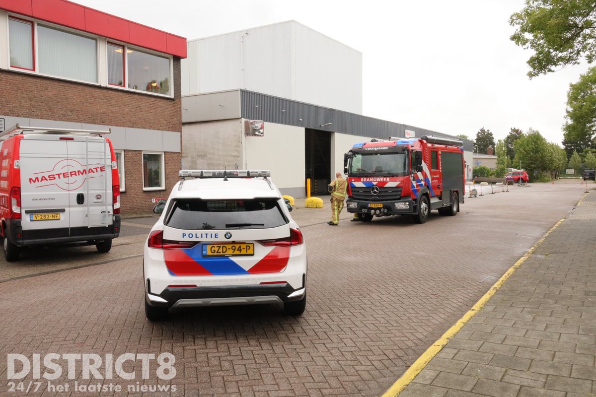 Ongeluk met bulktank op Wattstraat in 's-Gravenzande