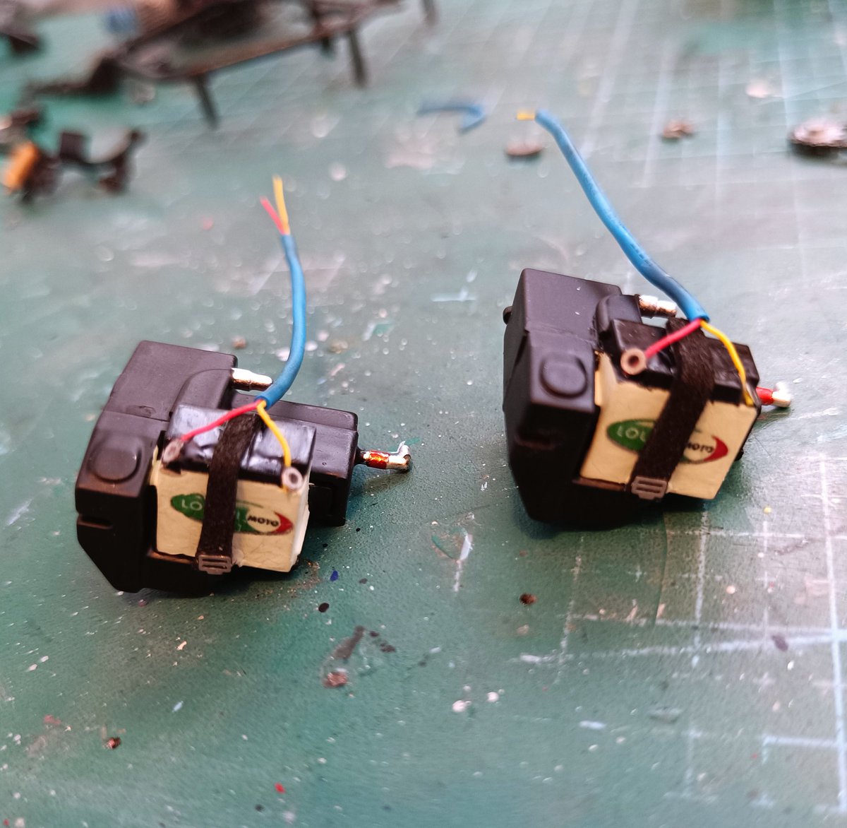 voromont's tweet image. Viendo las fotos me parecen con  demasiados "colorinchis", no?🤭
#models #tamiya #rs1000