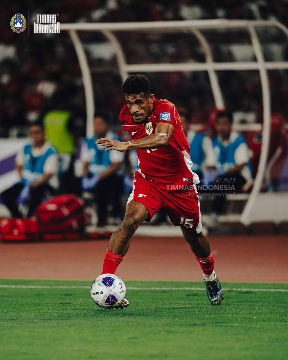 TERIMA KASIH PACE RICKY KAMBUAYA!

KO BIKIN PERTAHANAN CHINA KOCAR-KACIR BERUJUNG PELANGGARAN DAN JADI PINALTI! HORMAT KAKS 🫡

#TimnasDay  🇮🇩