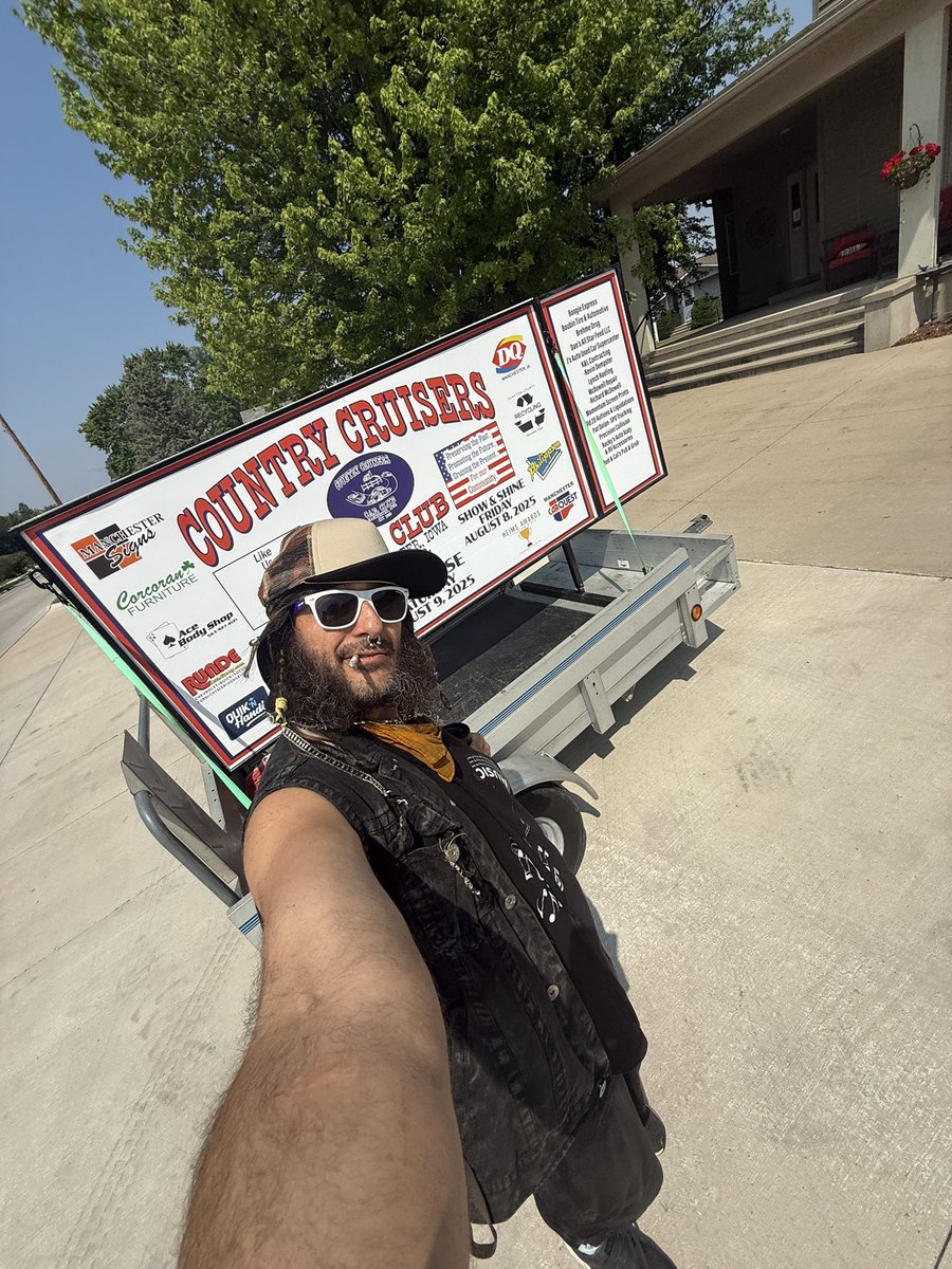 InscapeEvents's tweet image. $ps Can &amp;amp; or anyone🆚someone ask @theroniconda with the company idea 💡 iGifted BASSTiME LLC who works at @IowaCityGabes 

$pps iDont have any money to call him with on a pay phone &amp;amp; or page him with to let him know to call me ‘N $stuff 

🍫iLove @Cricketnation most too🍝 #docuad