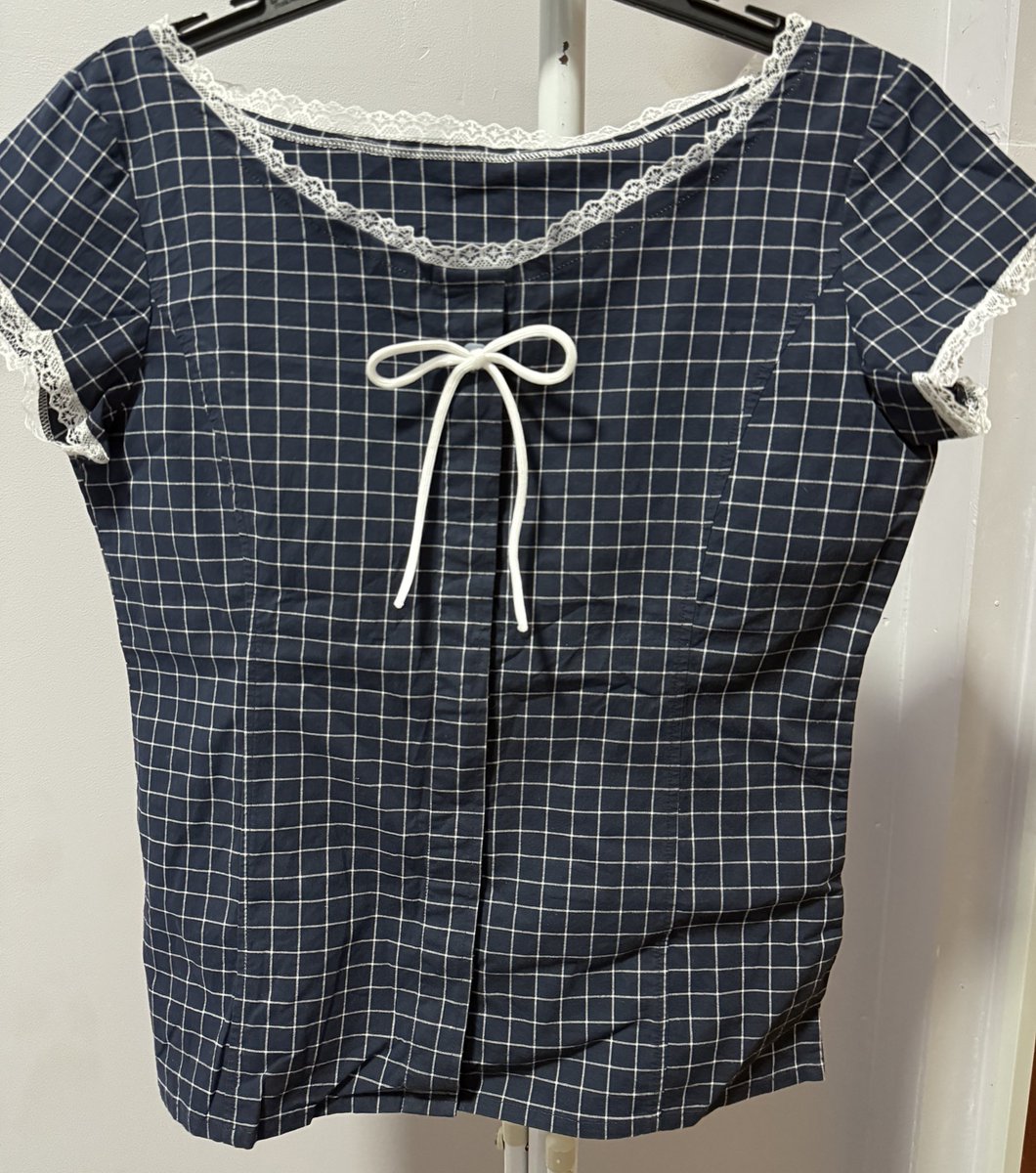 kinacha_44's tweet photo. 👚อก 32 ยาว 18
 
♡ Price 79฿
ตำหนิ —
เป็นกระดุมซ่อน

#เสื้อผ้ามือสองสภาพดี #ส่งต่อเสื้อผ้ามือสอง #โล๊ะตู้เสื้อผ้า #โล๊ะตู้เสื้อผ้ามือ2 #โล้ะตู้ #เสื้อมือสอง #เสื้อผ้าy2k #แฟรี่ #เสื้อเชิ้ต https://t.co/c5w2jLBUBd