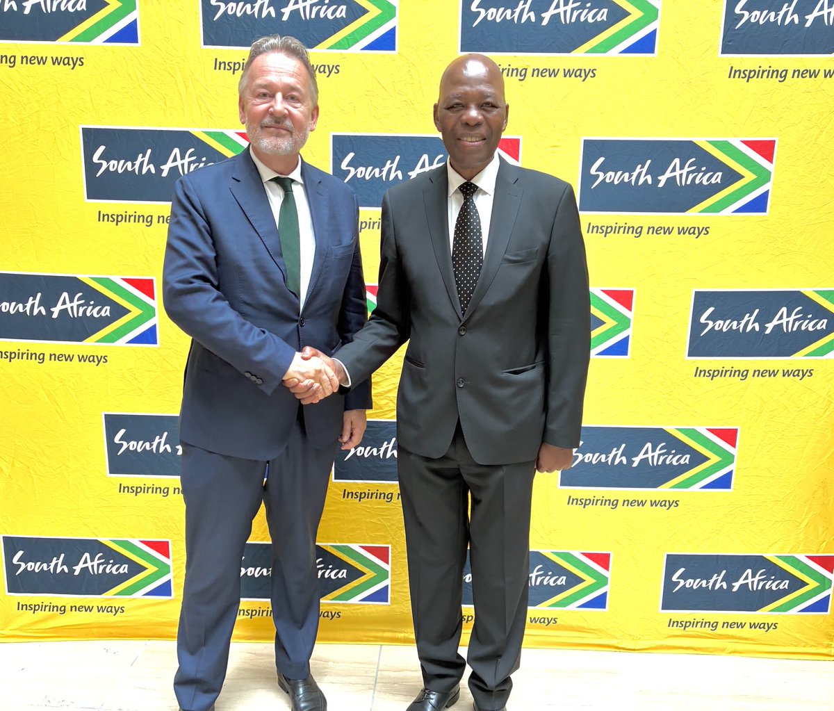 Christoph Retzlaff (@geronafrica) on Twitter photo Farewell for Ambassador Stone Sizani of South Africa 🇿🇦, an extraordinary colleague and outstanding ambassador. He has been a pillar of the strong 🇩🇪 🇿🇦 partnership. <a href="/DIRCO_ZA/">DIRCO South Africa</a> #southafrica Farewell for Ambassador Stone Sizani of South Africa 🇿🇦, an extraordinary colleague and outstanding ambassador. He has been a pillar of the strong 🇩🇪 🇿🇦 partnership. <a href="/DIRCO_ZA/">DIRCO South Africa</a> #southafrica