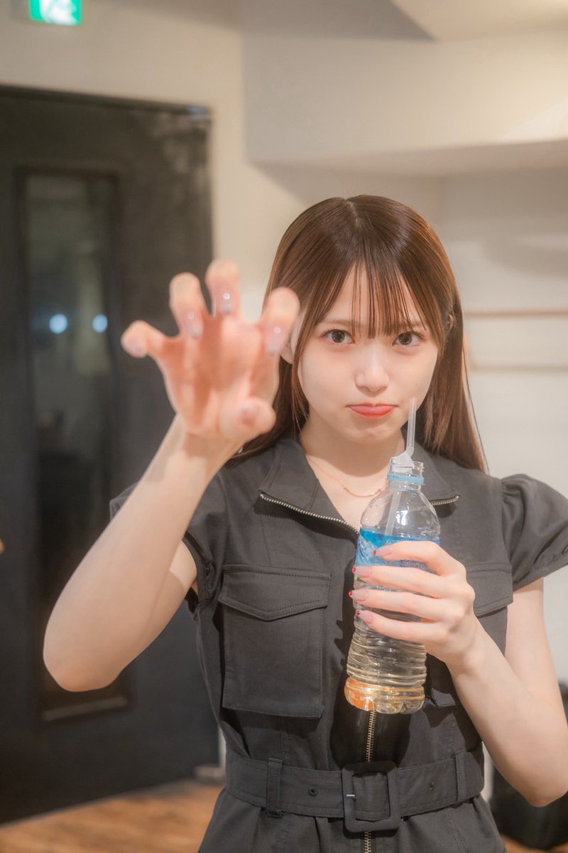 saki_ohga's tweet photo. 楽屋オフショ① https://t.co/Zl7QB3dpzU