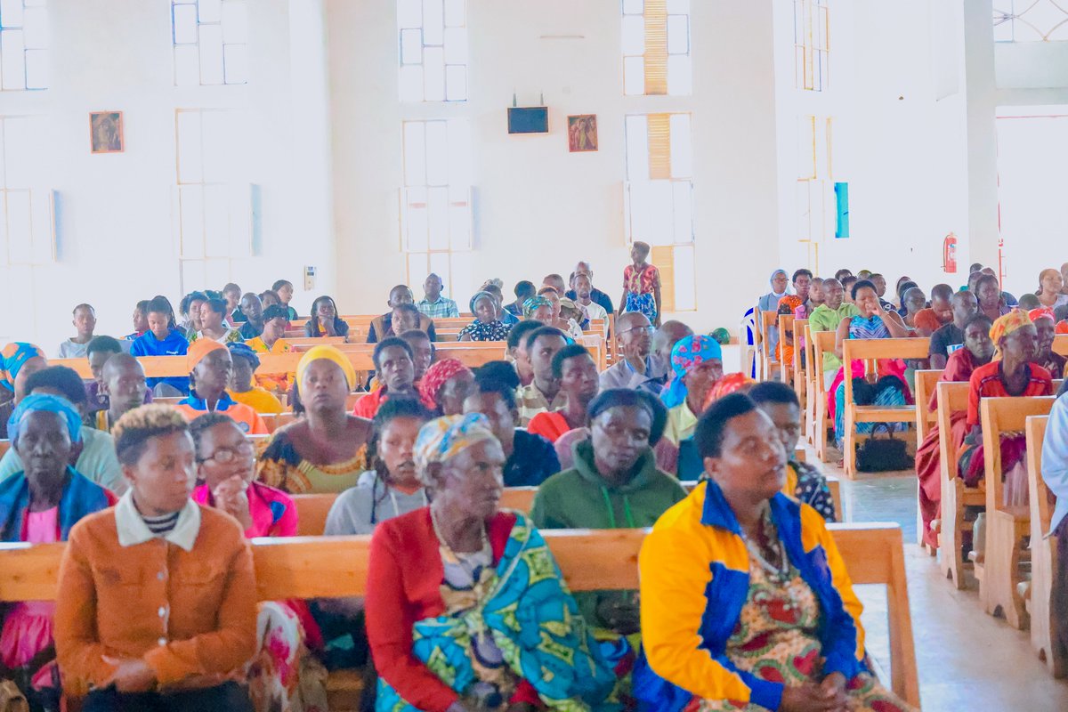 Kuri uyu wa kane  tariki ya 05/06/2025  kwa Yezu  Nyirimpuhwe mu  Ruhango habereye Misa n'isengesho ryo gusabira abarwayi  nkuko tumaze kubimenyera iri sengesho ribanzirizwa n'ishapure  isengesho ryo gusingiza Imana  ndetse n'inyigisho