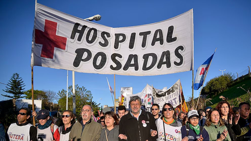👉 En sintonía con lo sucedido en el Garrahan, los médicos del #HospitalPosadas también iniciaron acciones de lucha

🎙️ En Cuenta Regresiva hablamos con Mirta Jaime, presidenta de CICOP y médica clínica del Hospital Posadas.