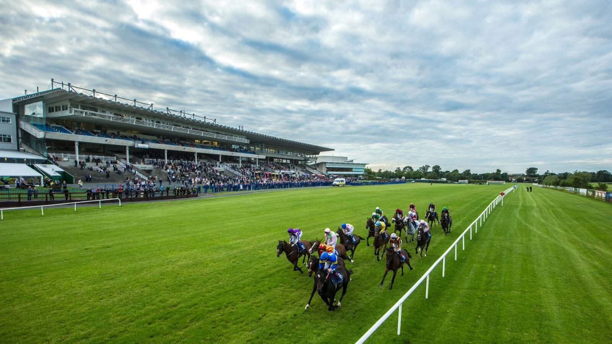PierceDargan_'s tweet photo. Great to see the announcement today between the Land Development Agency (LDA) and @HRIRacing (HRI) to deliver 800 new affordable homes next to @LeopardstownRC 

Our @FineGael Council group led by our Group Leader @CllrBarrySaul with the support of our local TD Minister @NealeRichmond have done a lot of work on this project and have been actively engaging with HRI, the LDA and Dún Laoghaire-Rathdown County Council (@DLRCc). 

We will support this large scale housing development and also support a school site and playing facilities as part of this project.

We look forward to seeing the final design and construction of this new village and the delivery of new more affordable homes. 

You can read more about this in the @rtenews piece here: https://t.co/s0gs6j0kzP

#Local #Community #Leopardstown