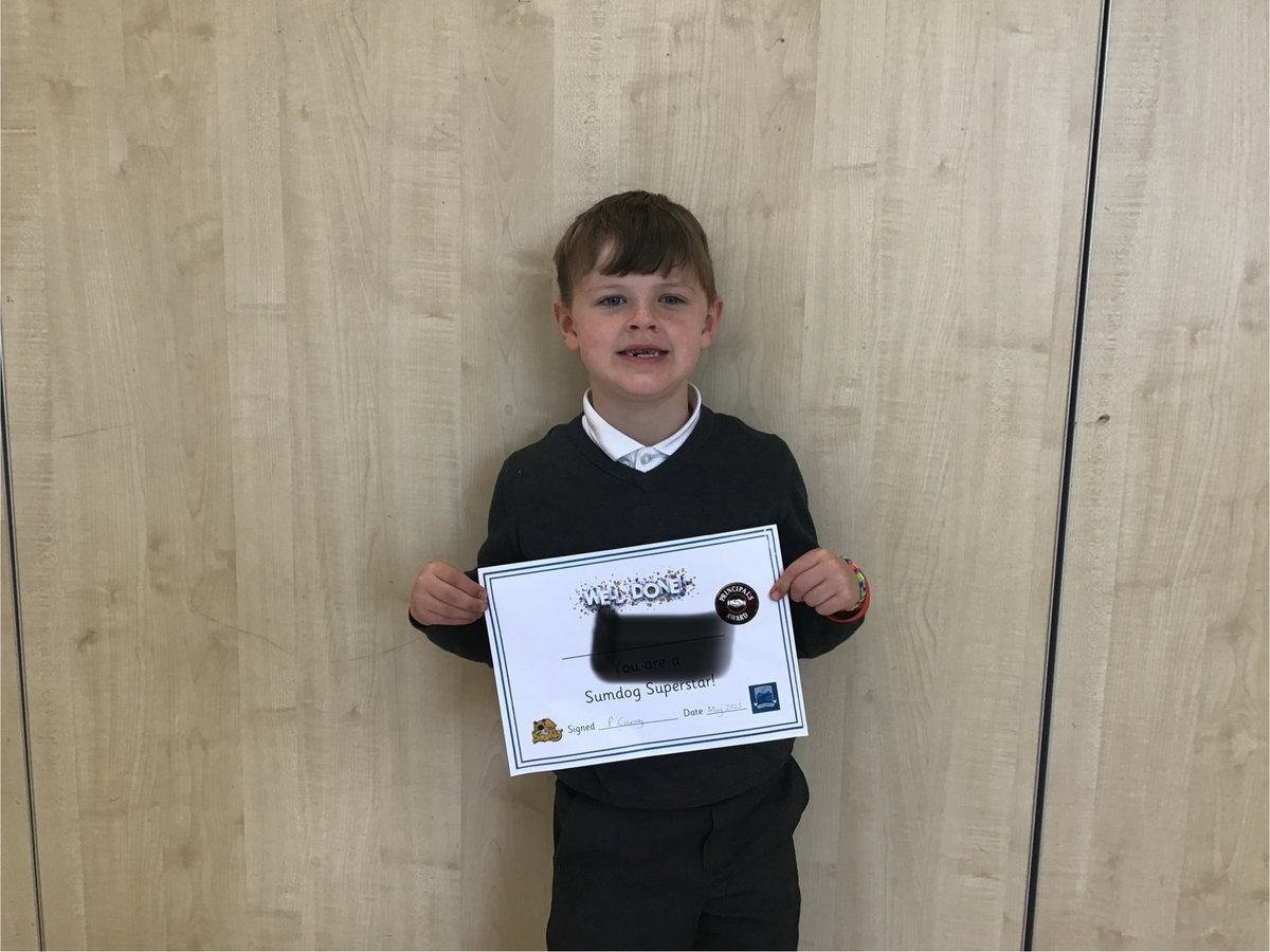 Miss Cairney tweet media