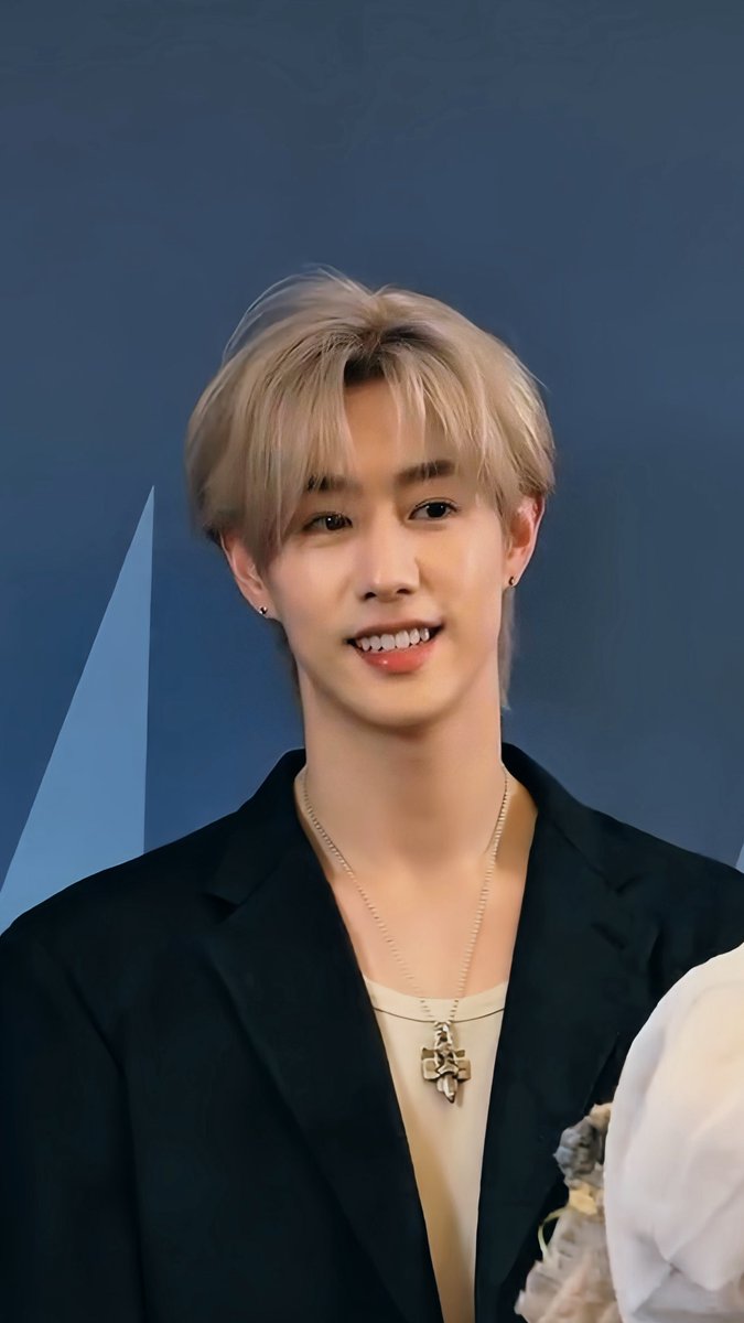 dearyienzy's tweet photo. Taiwanese Prince’s homecoming👑

#MarkTuan @marktuan https://t.co/43zcFaoh37