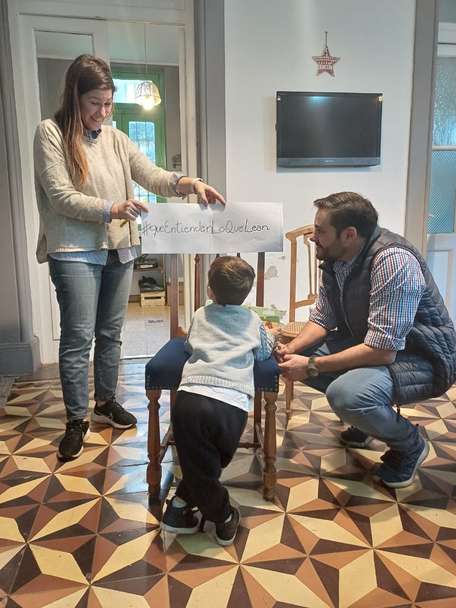 aapresid's tweet photo. 🇦🇷 En Argentina, 1 de cada 2 chicos de 3er grado no entiende lo que lee.

Desde Aapresid nos sumamos a la campaña de Alfabetización de Argentinos por la educación @ArgxEdu #QueEntiendanLoQueLean 📚

¡Agradecemos a nuestro Presidente Marcelo Torres, Regionales Aapresid y Aapresid Joven por su participación! 💪🏼