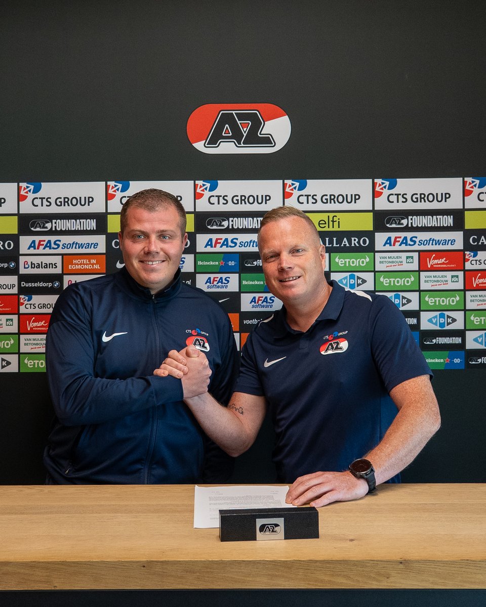 AZJeugd's tweet photo. 👏 𝐀 𝐧𝐞𝐰 𝐝𝐞𝐚𝐥 𝐟𝐨𝐫 𝐃𝐢𝐜𝐨!

📝 Onder 13-trainer Blei heeft zijn contract verlengd tot medio 2028.

🗞️ Lees meer: https://t.co/9kdiGpm0Y3

#AZAlkmaar #AZJeugd #TheFutureIsOurs https://t.co/gJneueTq5m