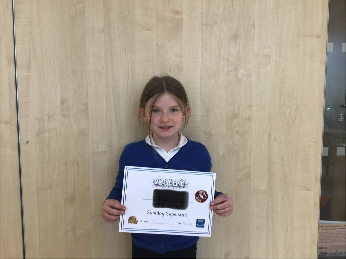 Miss Cairney tweet media