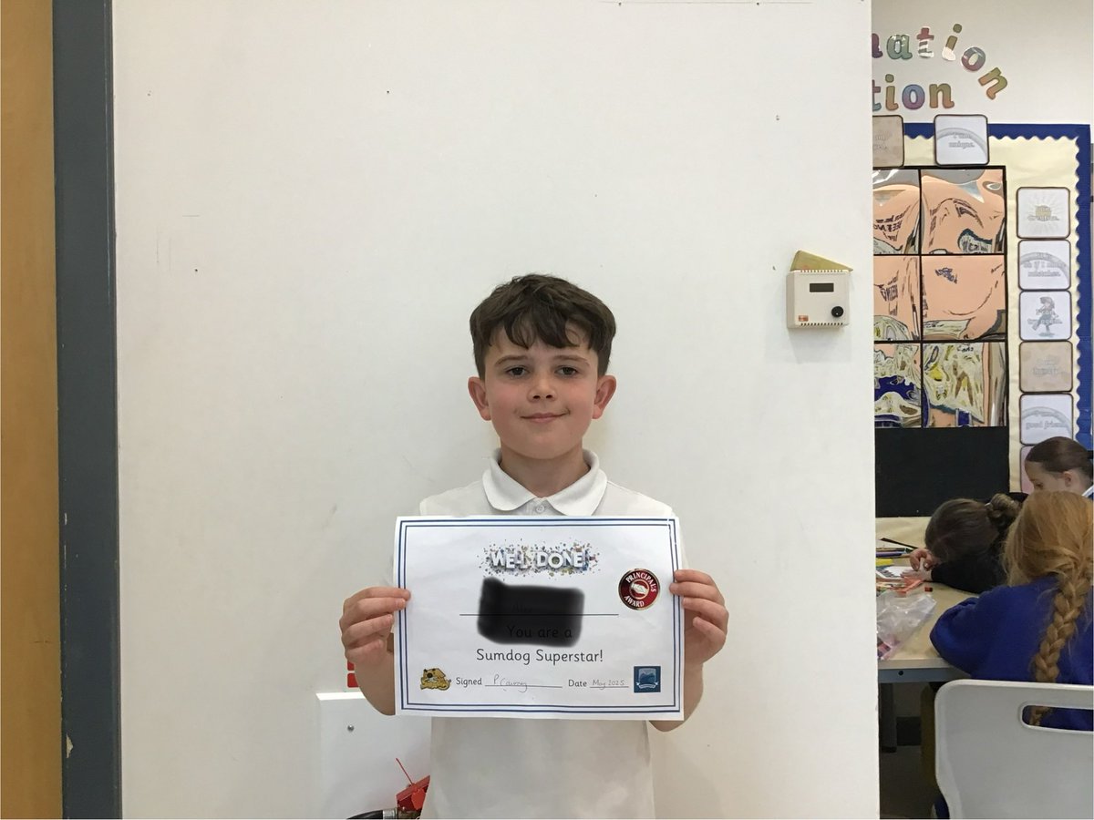 Miss Cairney tweet media