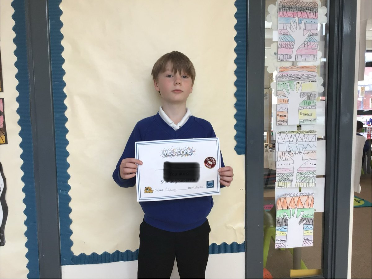 Miss Cairney tweet media