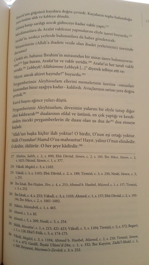 lazamani's tweet photo. Peygamber Efendimiz'in ﷺ Arafat vakfesinde yaptığı dua https://t.co/Gty522SjWC