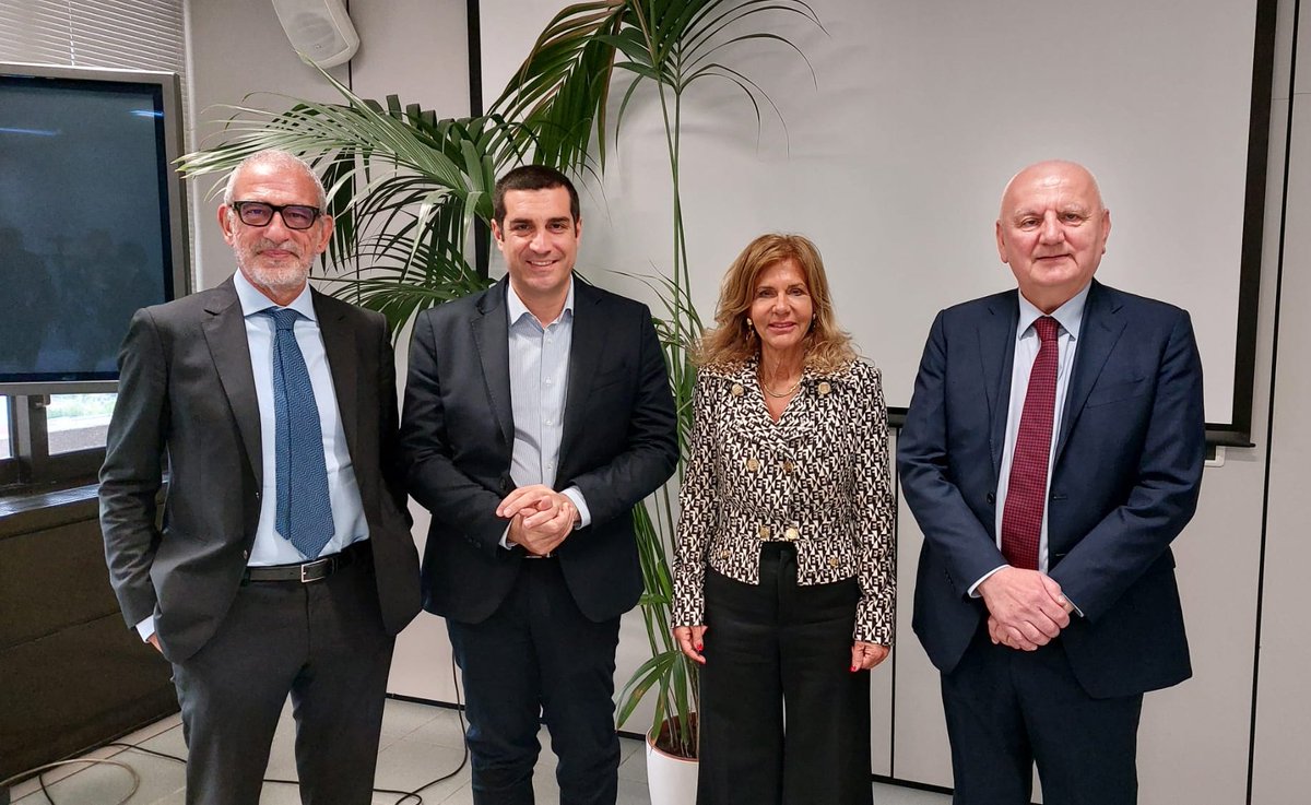 Vincenzo Colla (@colla_vincenzo) on Twitter photo Dal Gruppo #marcegaglia un piano di #investimenti, attività di ricerca e sviluppo per un valore complessivo di 364 milioni di euro, di cui circa 278 a Ravenna. Progetto di portata rilevante per <a href="/RegioneER/">Regione Emilia-Romagna</a>, in linea con il Patto per il Lavoro e per il Clima
regioneer.it/Marcegaglia Dal Gruppo #marcegaglia un piano di #investimenti, attività di ricerca e sviluppo per un valore complessivo di 364 milioni di euro, di cui circa 278 a Ravenna. Progetto di portata rilevante per <a href="/RegioneER/">Regione Emilia-Romagna</a>, in linea con il Patto per il Lavoro e per il Clima
regioneer.it/Marcegaglia